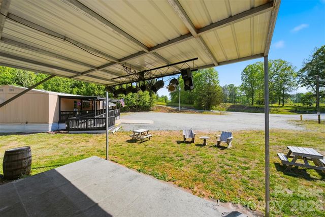 2617 NC 18 US 64 Highway, Morganton, NC 28655