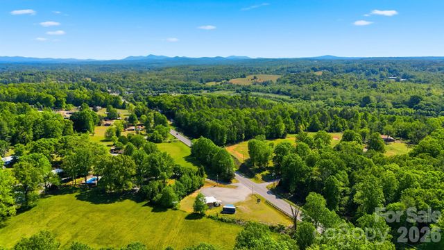 2617 NC 18 US 64 Highway, Morganton, NC 28655