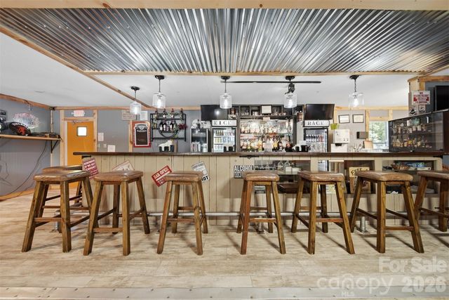 2617 NC 18 US 64 Highway, Morganton, NC 28655