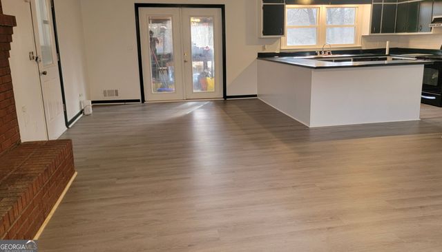 156 Brett Road, Cleveland, GA 30528