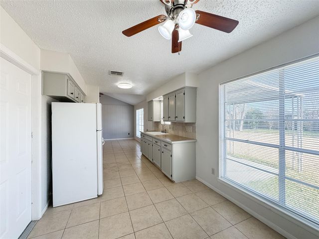 1727 Junker Street, Rosenberg, TX 77471