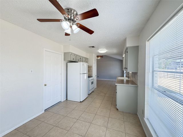 1727 Junker Street, Rosenberg, TX 77471