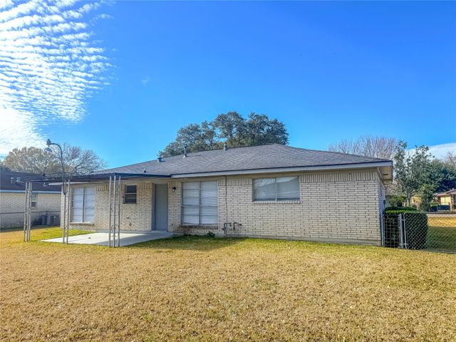 1727 Junker Street, Rosenberg, TX 77471