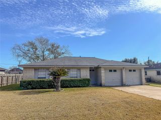 1727 Junker Street, Rosenberg, TX 77471