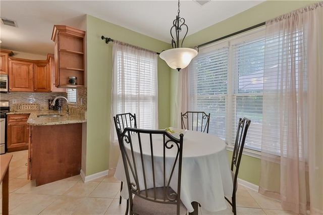 1014 Brentmoor Lane NW, Kennesaw, GA 30144