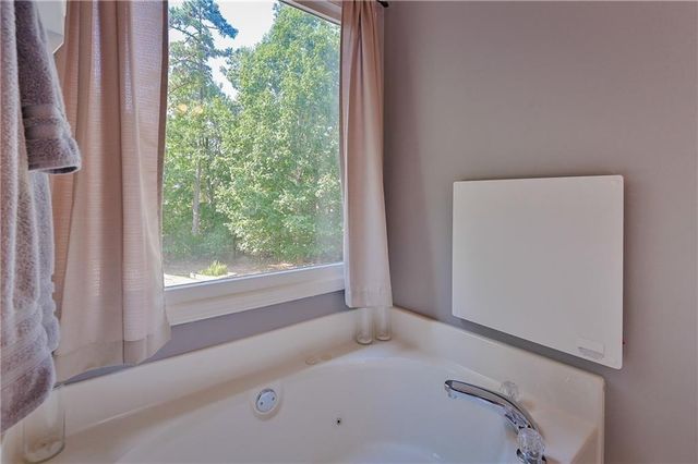 1014 Brentmoor Lane NW, Kennesaw, GA 30144