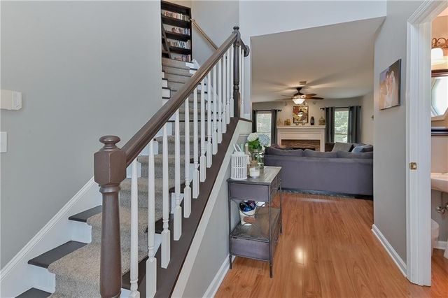 1014 Brentmoor Lane NW, Kennesaw, GA 30144