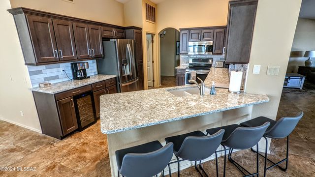 38135 S Rolling Hills Drive, Tucson, AZ 85739