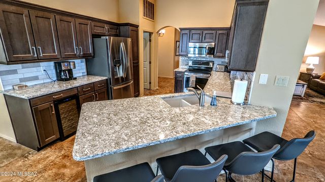 38135 S Rolling Hills Drive, Tucson, AZ 85739