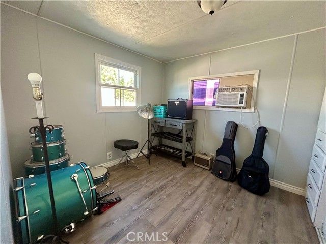 1045 N Azusa 145, Covina, CA 91722