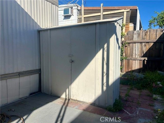 1045 N Azusa 145, Covina, CA 91722