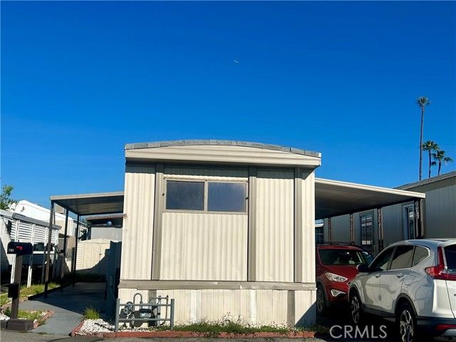 1045 N Azusa 145, Covina, CA 91722