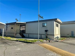 1045 N Azusa 145, Covina, CA 91722