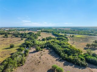 217 Robin Ranch RD, Lockhart, TX 78644
