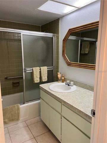 1100 E BAY DRIVE 35, Largo, FL 33770