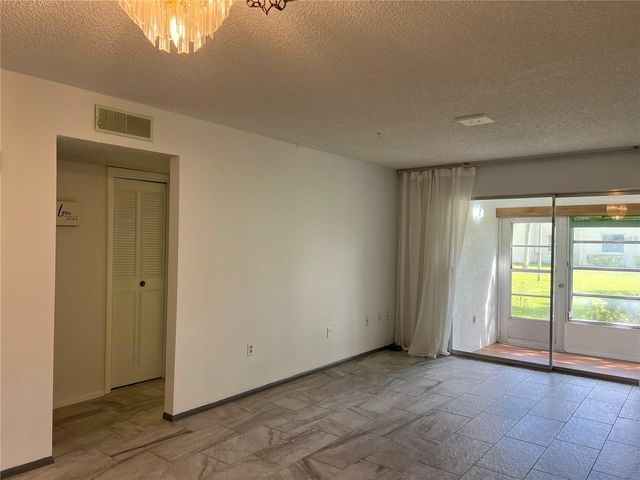 1100 E BAY DRIVE 35, Largo, FL 33770