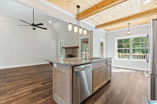 1047 CREEL DRIVE, Moody, AL 35004
