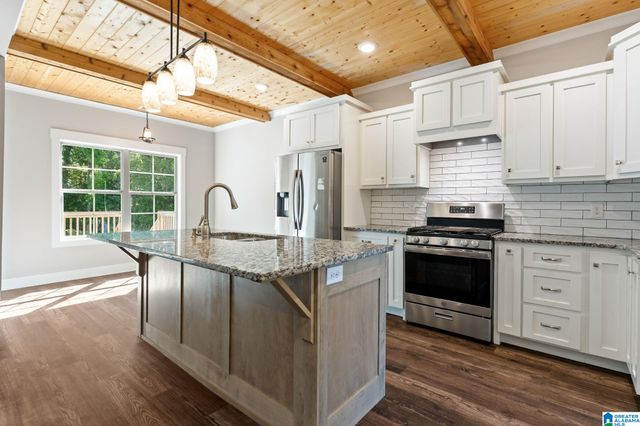 1047 CREEL DRIVE, Moody, AL 35004