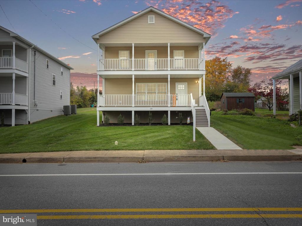 114 POTOMAC ST, Boonsboro, MD 21713