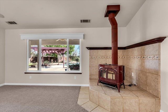 19243 Granola Way, Cottonwood, CA 96022