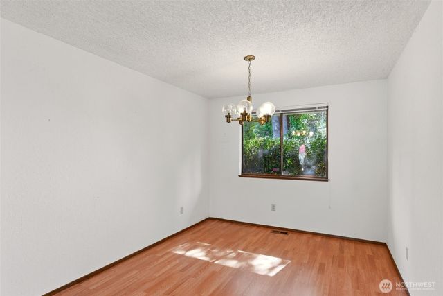 25248 111th Avenue SE, Kent, WA 98030