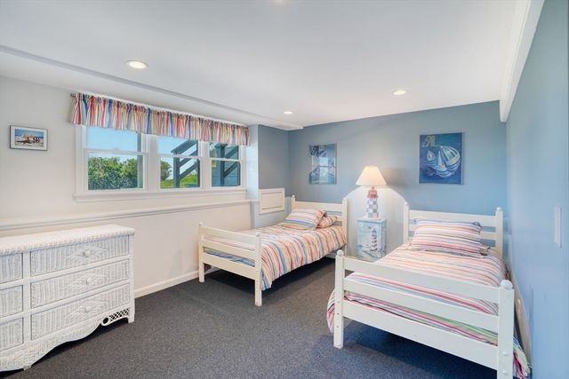 103 Edgartown Bay Road, Edgartown, MA 02539
