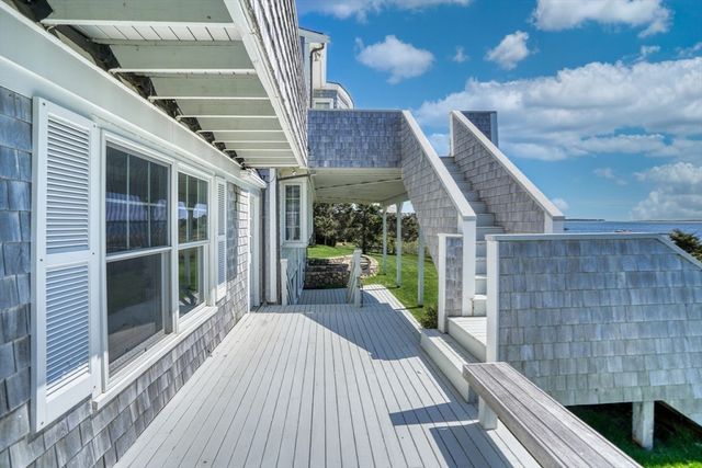 103 Edgartown Bay Road, Edgartown, MA 02539