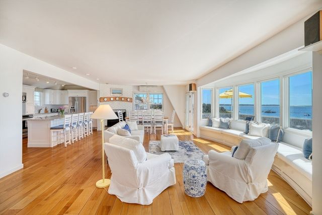 103 Edgartown Bay Road, Edgartown, MA 02539