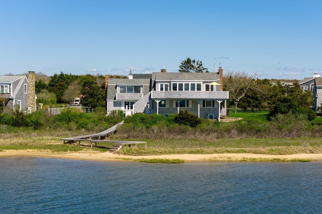 103 Edgartown Bay Road, Edgartown, MA 02539