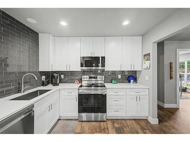 7925 W Layton Ave 400, Littleton, CO 80123