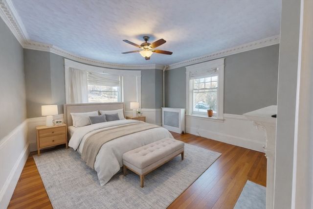 42 Englewood Ave 1, Boston, MA 02135