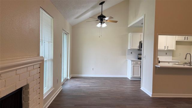 3307 E Heatherock Circle, Sugar Land, TX 77479