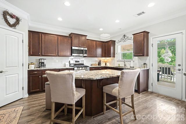 200 Stowe Creek Lane, Mount Holly, NC 28120