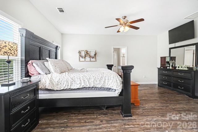 200 Stowe Creek Lane, Mount Holly, NC 28120