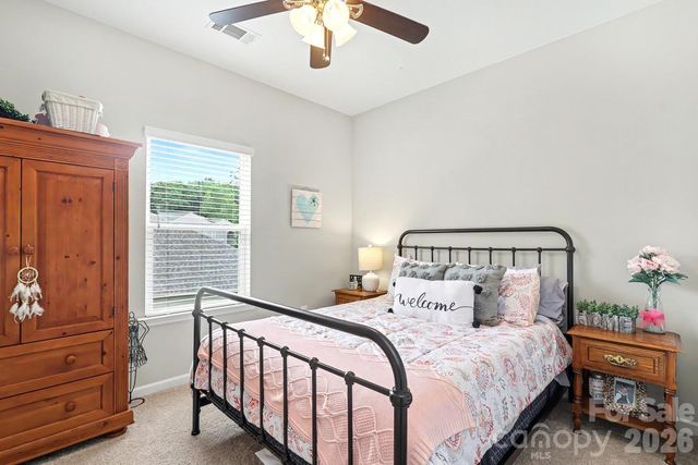 200 Stowe Creek Lane, Mount Holly, NC 28120