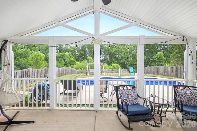 200 Stowe Creek Lane, Mount Holly, NC 28120