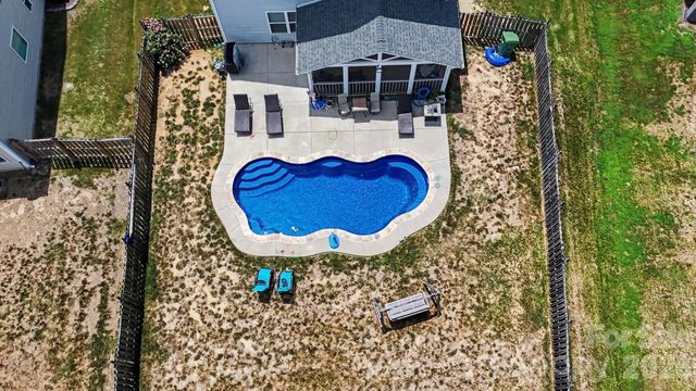 200 Stowe Creek Lane, Mount Holly, NC 28120