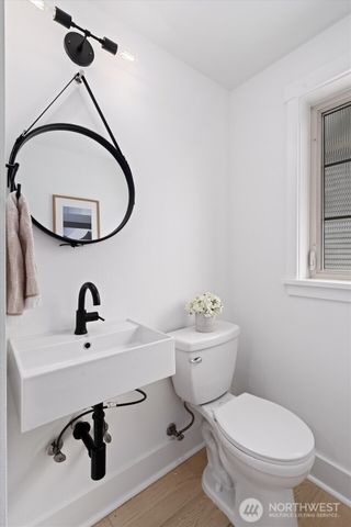 2022 E Terrace Street, Seattle, WA 98122