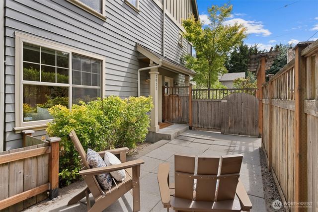 2022 E Terrace Street, Seattle, WA 98122