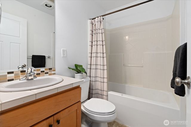 2022 E Terrace Street, Seattle, WA 98122