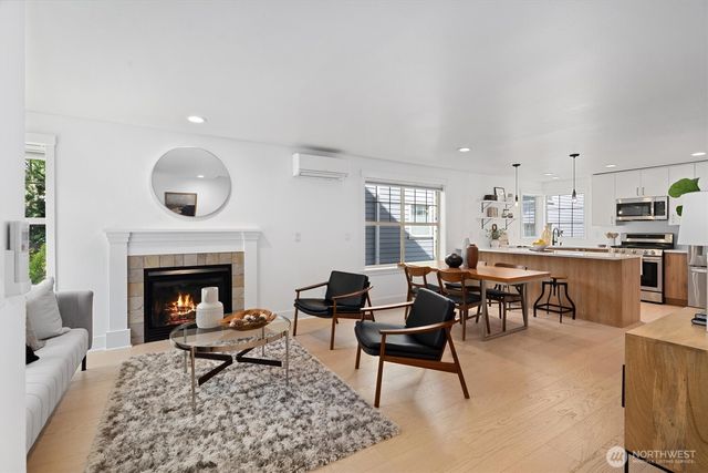 2022 E Terrace Street, Seattle, WA 98122