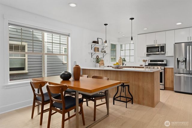 2022 E Terrace Street, Seattle, WA 98122