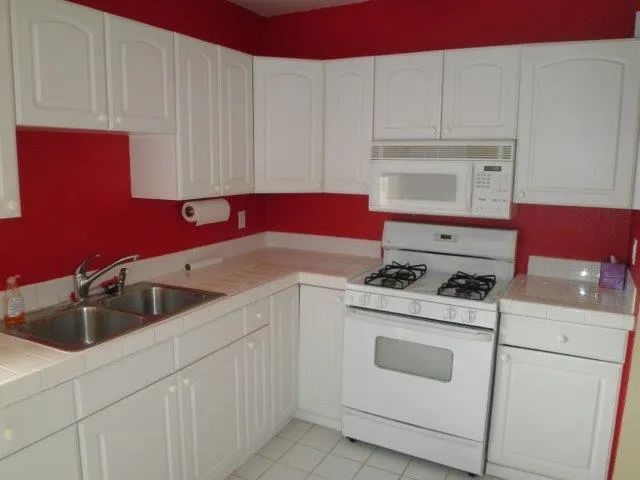 5641 CHELSEA AVE, La Jolla, CA 92037