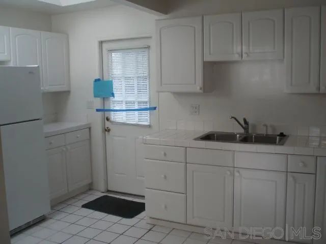 5641 CHELSEA AVE, La Jolla, CA 92037