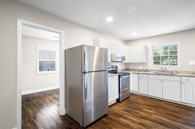 204 Booth Road, Chattanooga, TN 37411