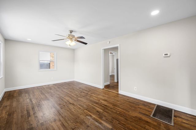 204 Booth Road, Chattanooga, TN 37411