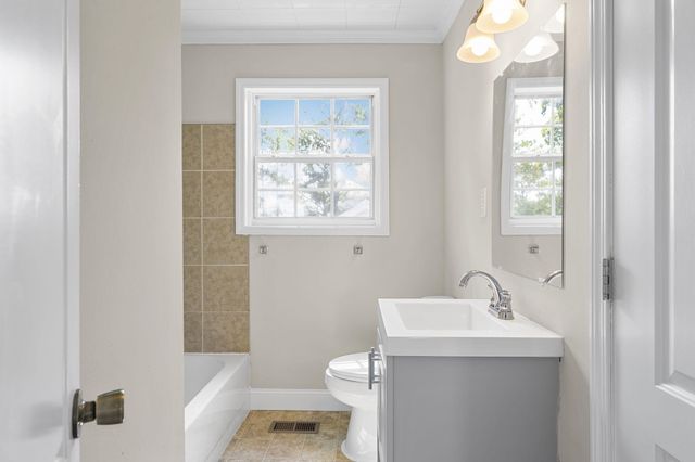 204 Booth Road, Chattanooga, TN 37411