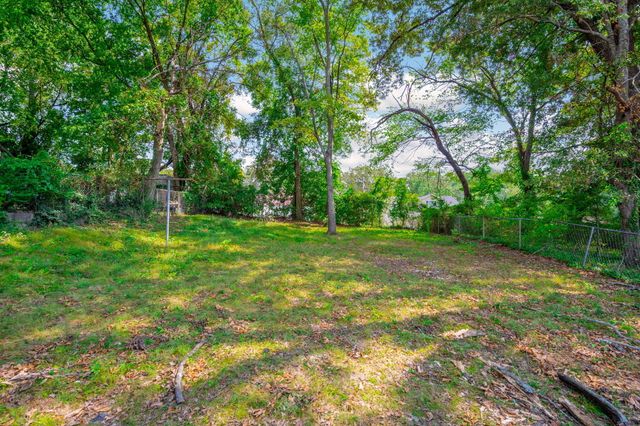 204 Booth Road, Chattanooga, TN 37411