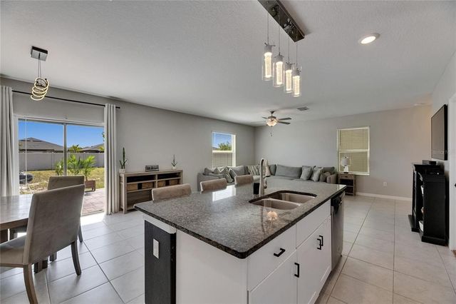 15718 FORT ISLAND PLACE, Sun City Center, FL 33573