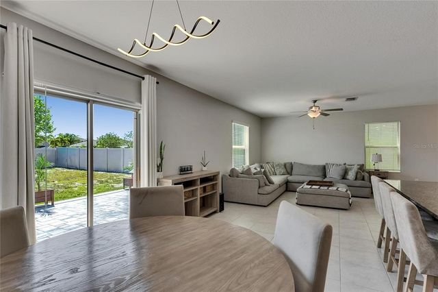 15718 FORT ISLAND PLACE, Sun City Center, FL 33573